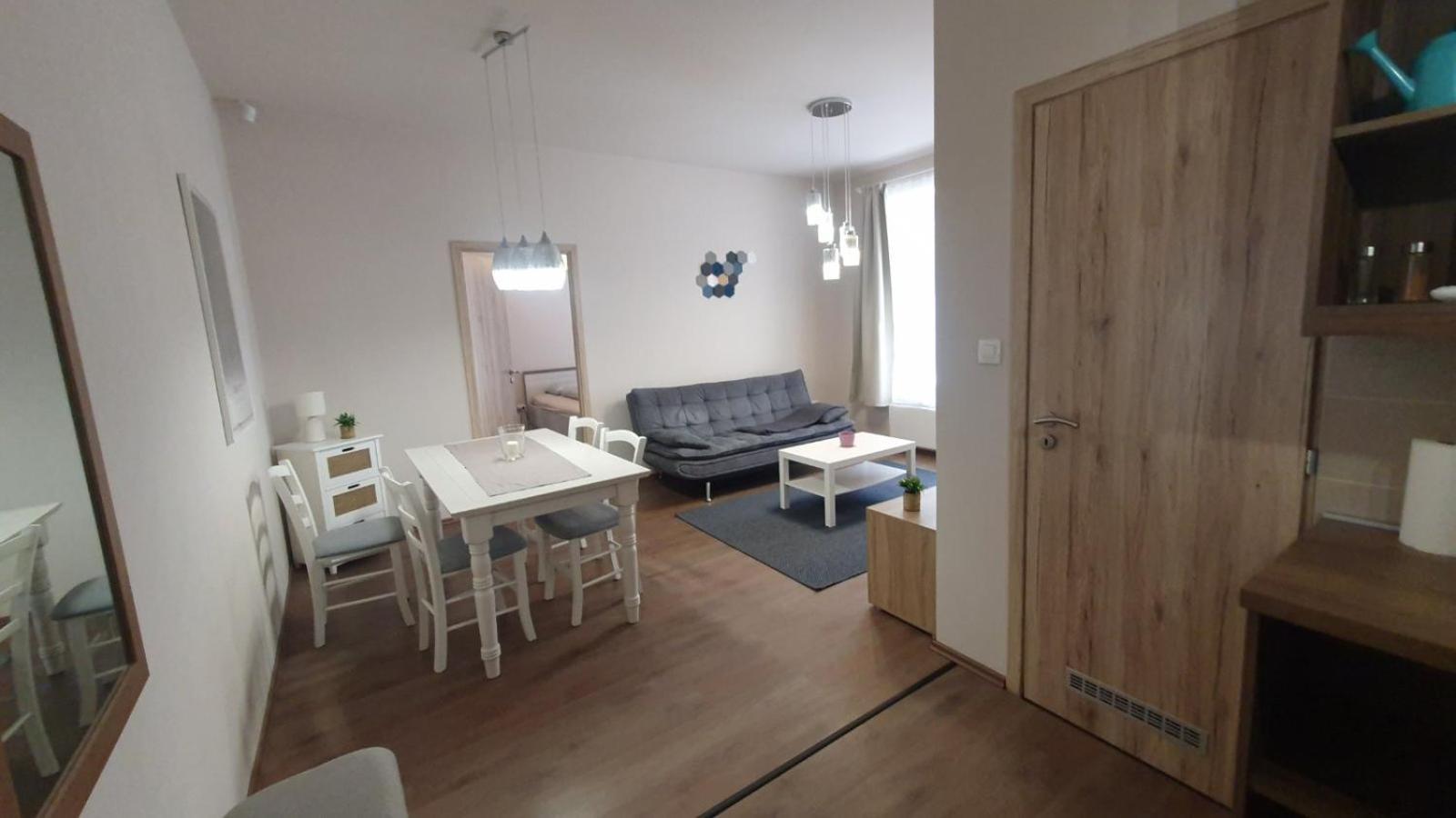 Freedom Apartment Near Parlament With Ac Budapest Luaran gambar